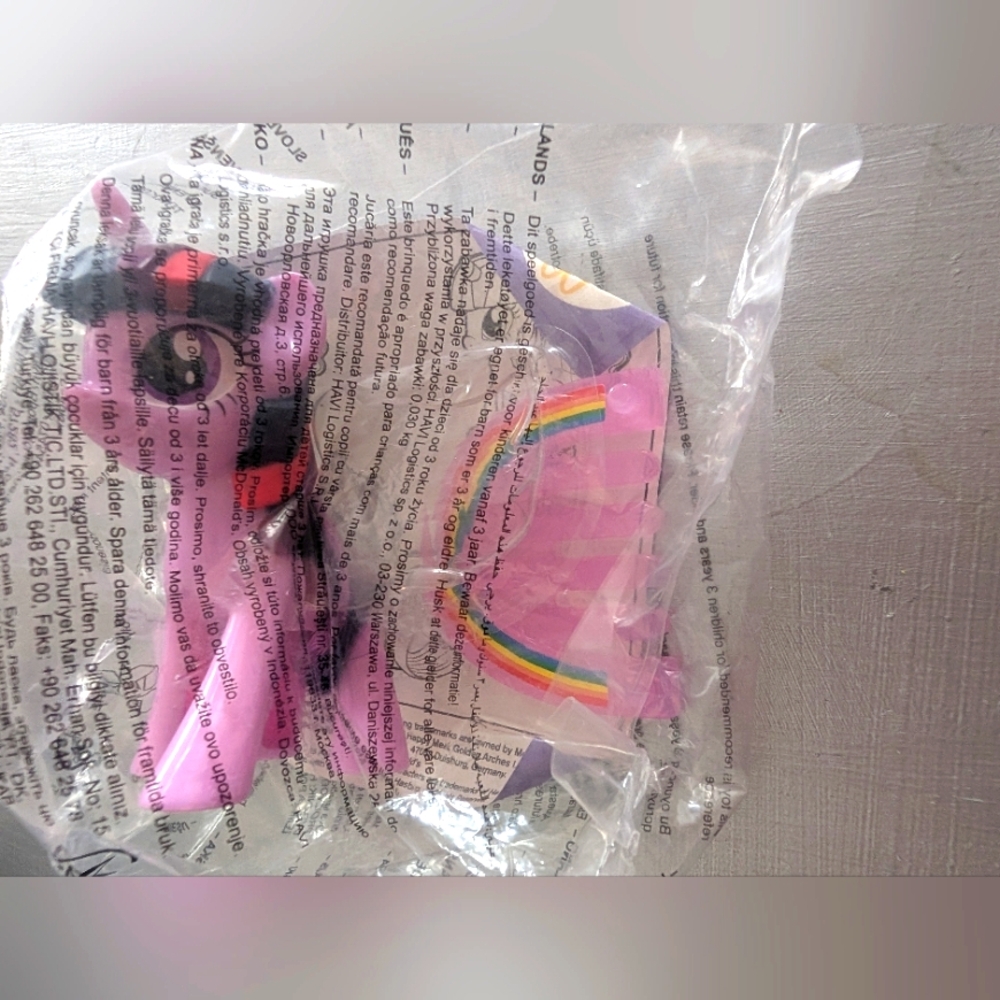 My Little Pony Pink & Rainbow Mane Twilight Sparkle happy meal 2019